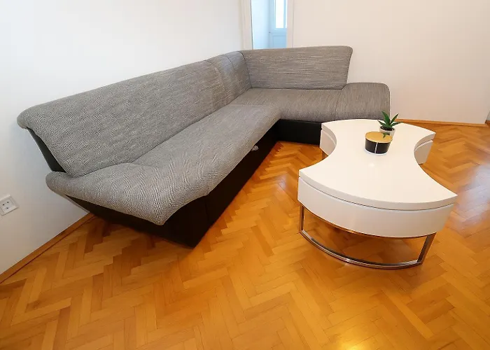 Solemare - 150m Apartment *